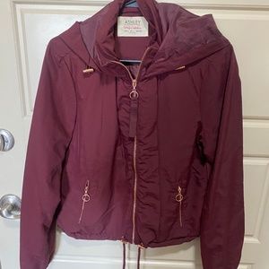 Light weight jacket